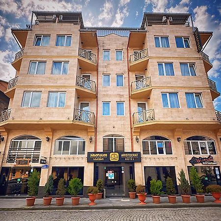 Hotel Aristocrat Batum Dış mekan fotoğraf